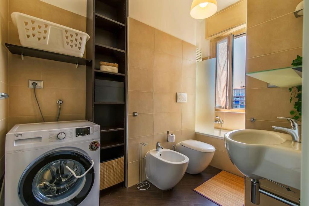 Exclusive & Strategic 2-bedroom Apartment, 50m From M4