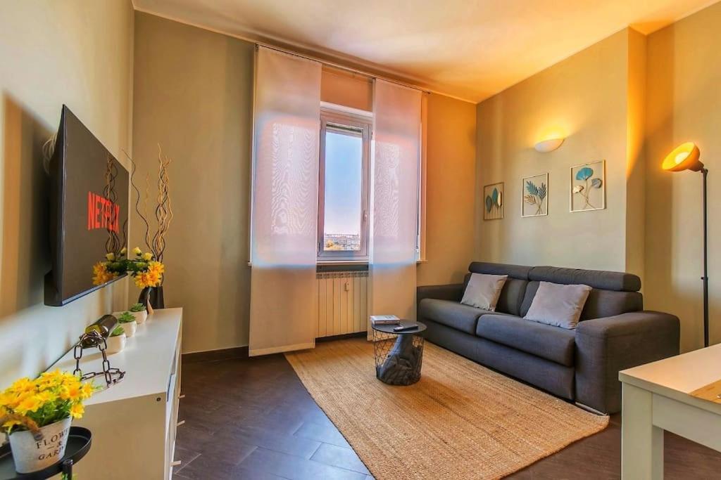 Exclusive & Strategic 2-bedroom Apartment, 50m From M4
