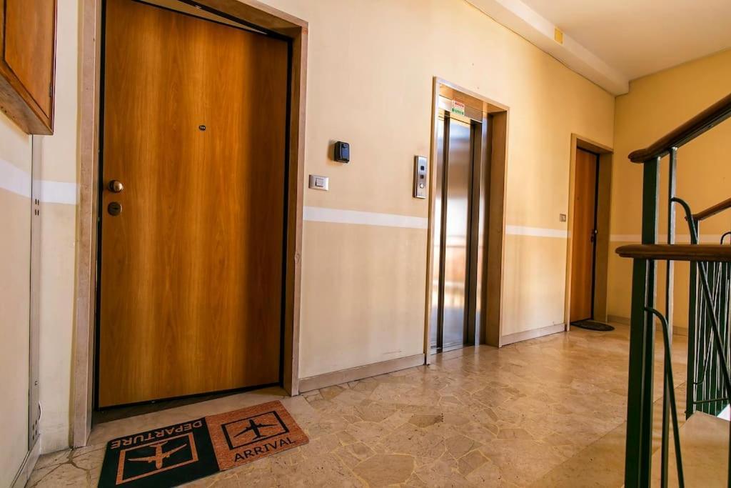 Appartement Exclusive & Strategic 2-bedroom Apartment, 50m From M4 Milan